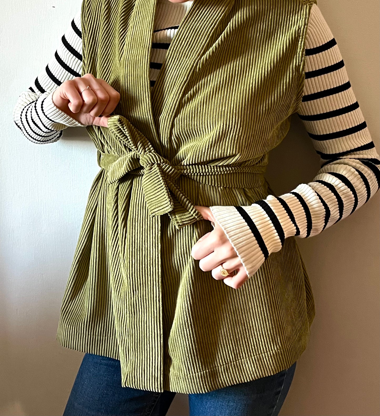 Smanicato in velluto pistacchio