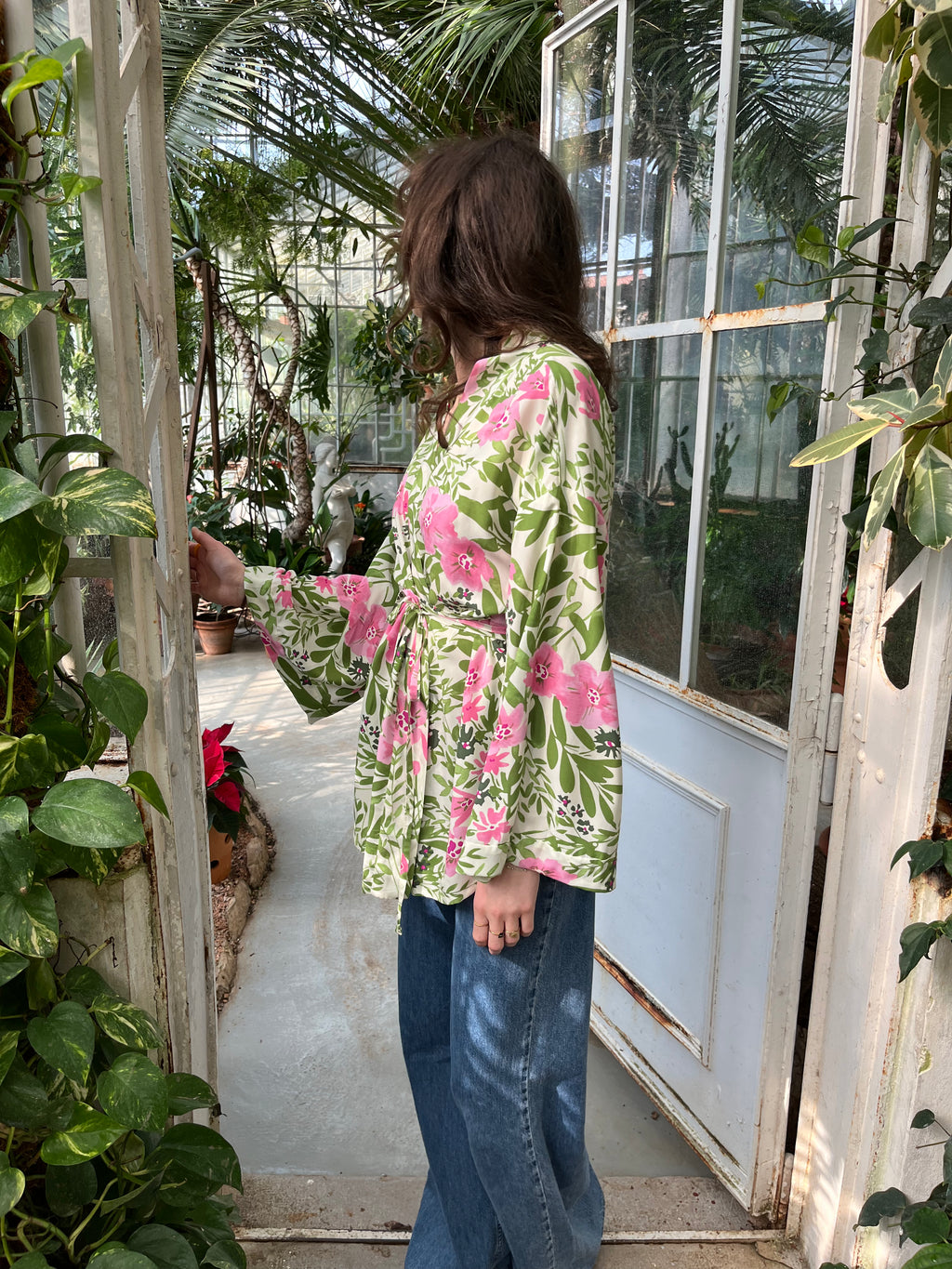 Kimono Anemone