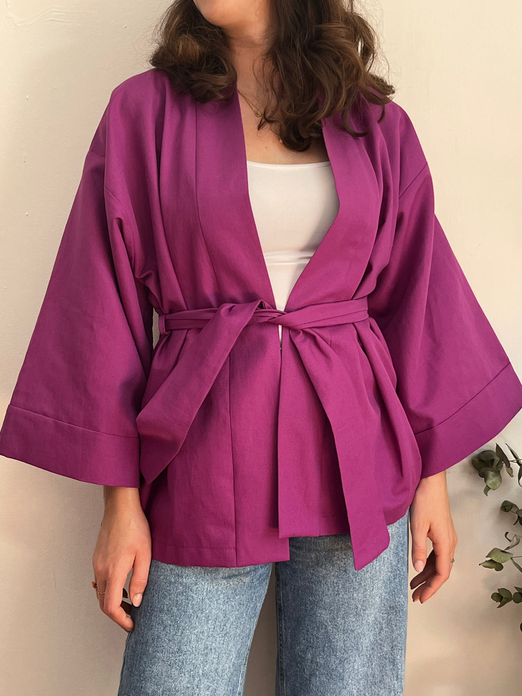 Kimono in lino viola porpora