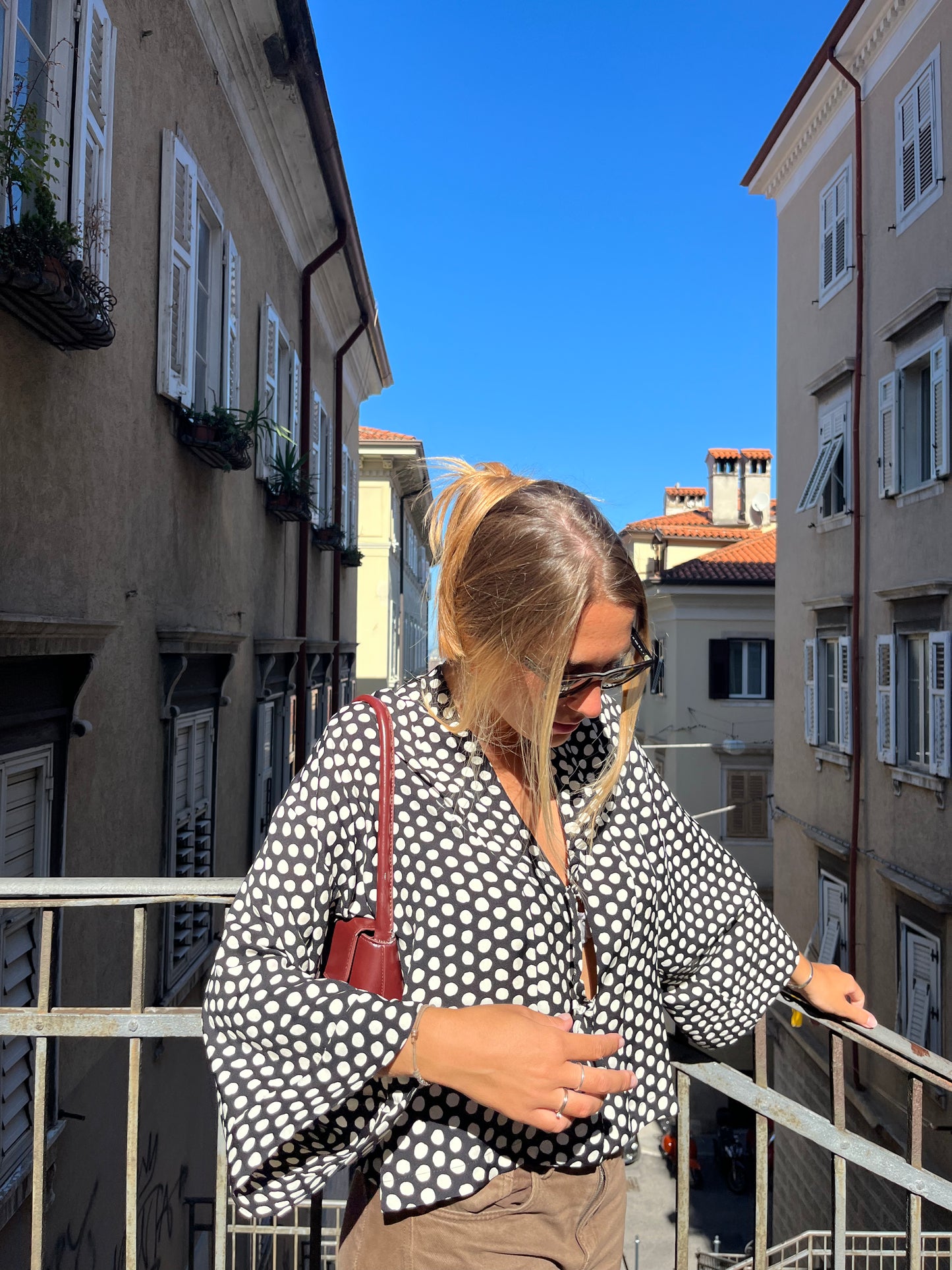 Kimono camicia a pois nero